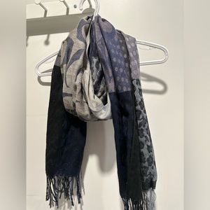 Coach scarf NWOT